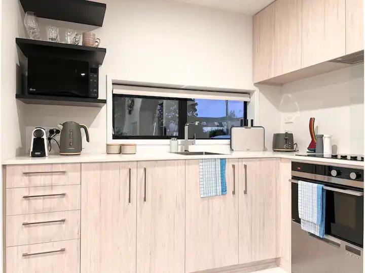 Christchurch Cbd Luxury Townhouse Экстерьер фото